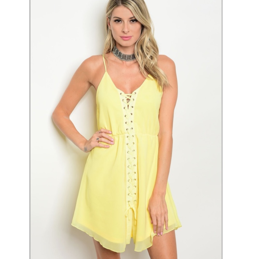 Yellow Flowy Dress🌼